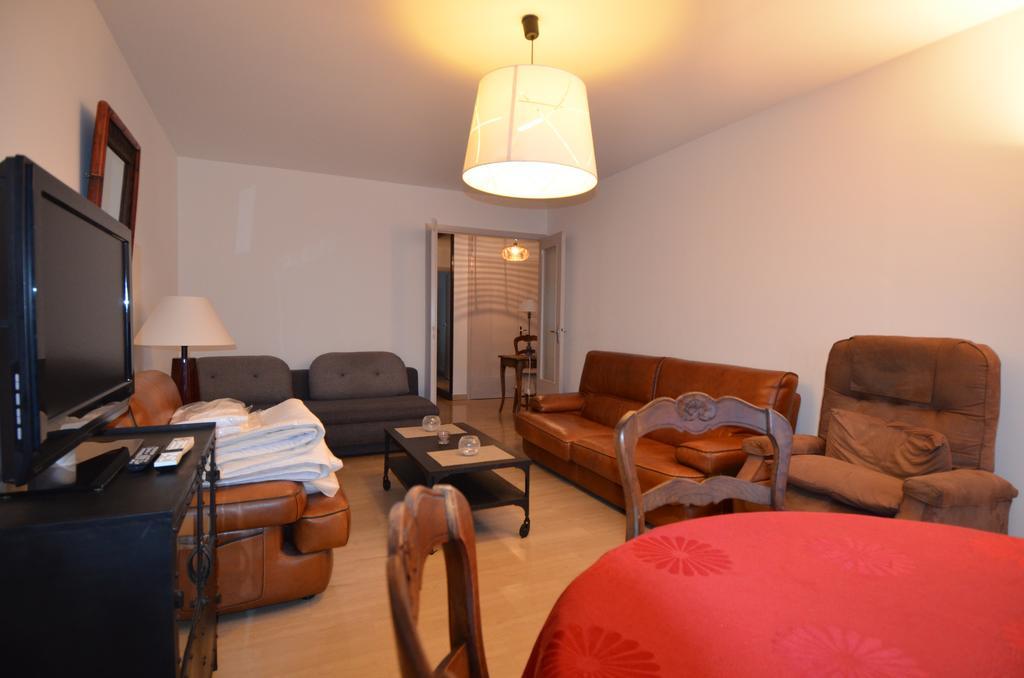Appartement 6 Personnes Avec Terrasse Le Port Nizza Exterior foto