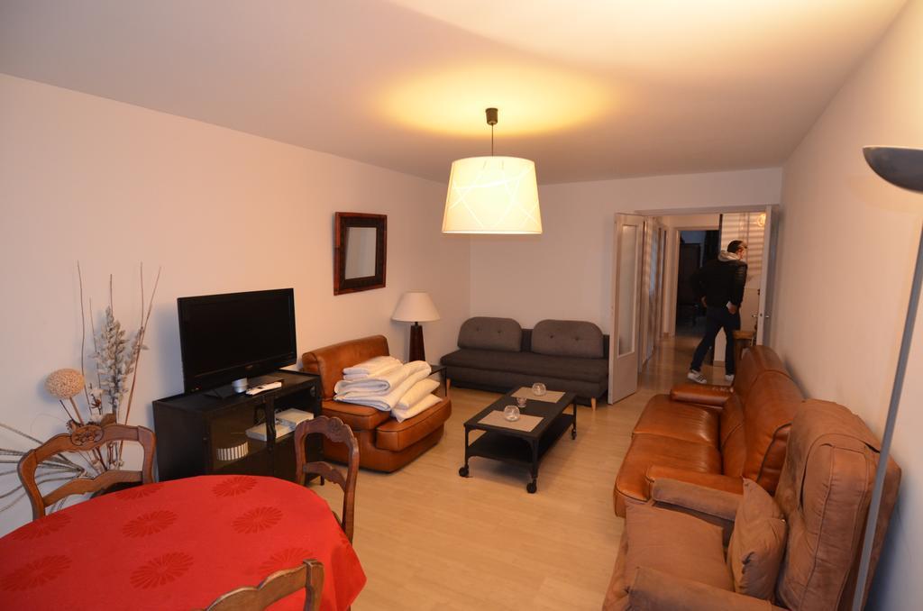 Appartement 6 Personnes Avec Terrasse Le Port Nizza Exterior foto